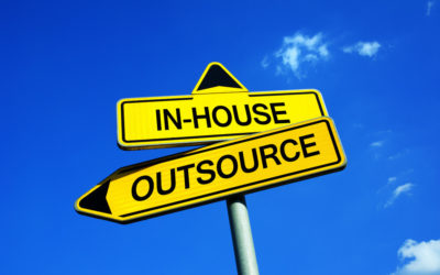 In-House vs. Outsourcing IT Advantages and Disadvantages of Each 1